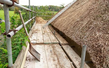advantages of Winsdon Hill thatch roofing